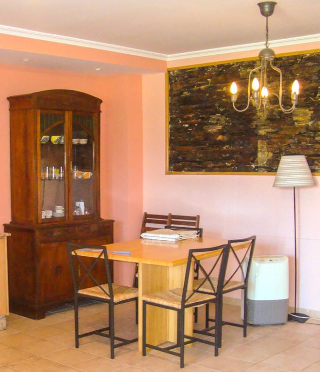 Apartamentos Fandin Ribadeo Szoba fotó
